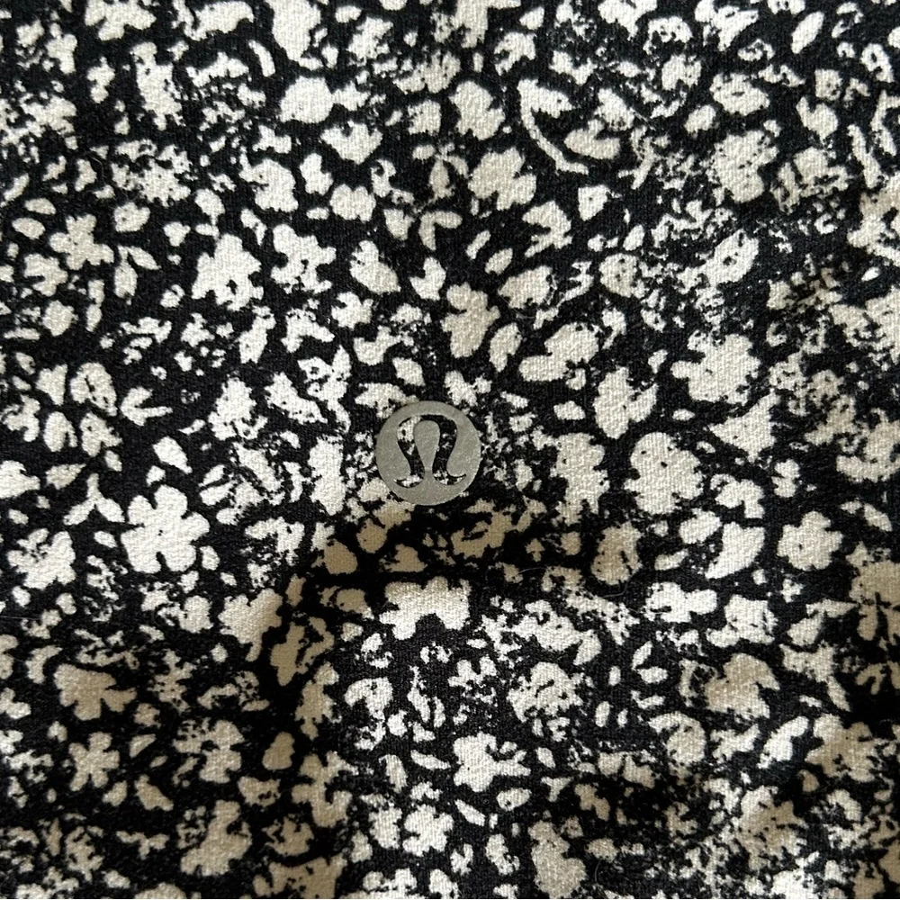 Lululemon Leggings - Picture 2 of 5